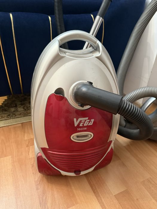 Продам пылесос рабочий