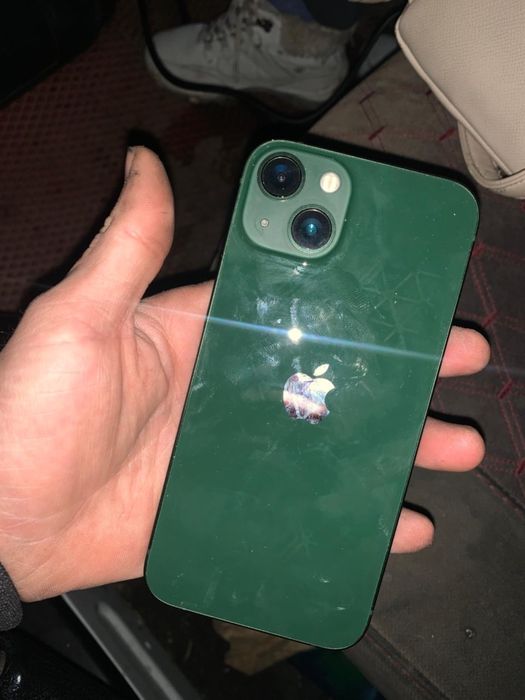 Продам айфон 13 128гб