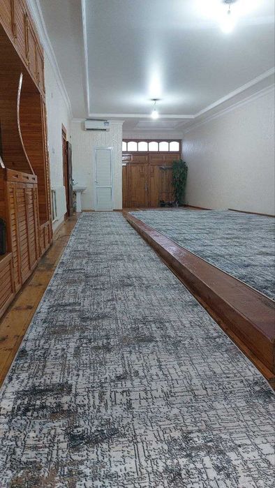 Уй сатылады центрда