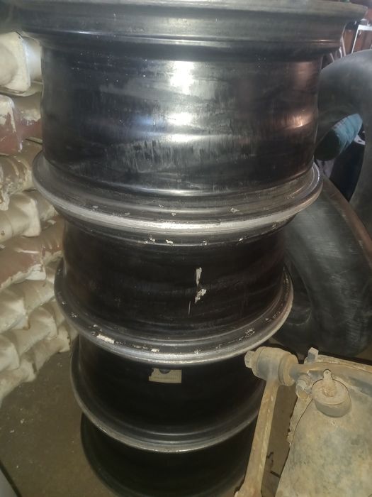 Диски на 15 в хорошем состоянии