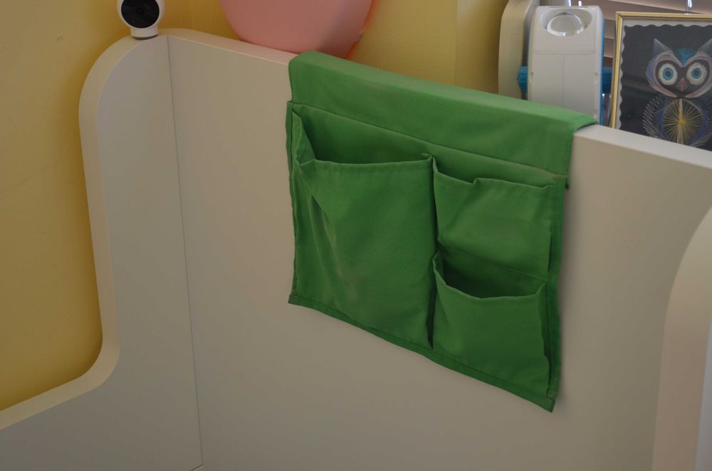 Детско разтегателно легло BUSUNGE - IKEA, 90x138 до 200 см, бяло.