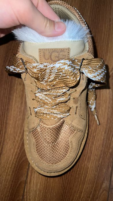 UGG.Популярные уги-кроссовки