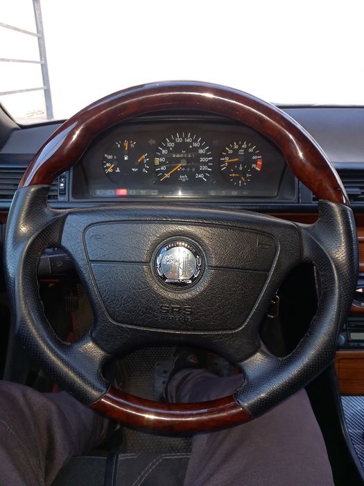 Мерседес оригинал руль дерево