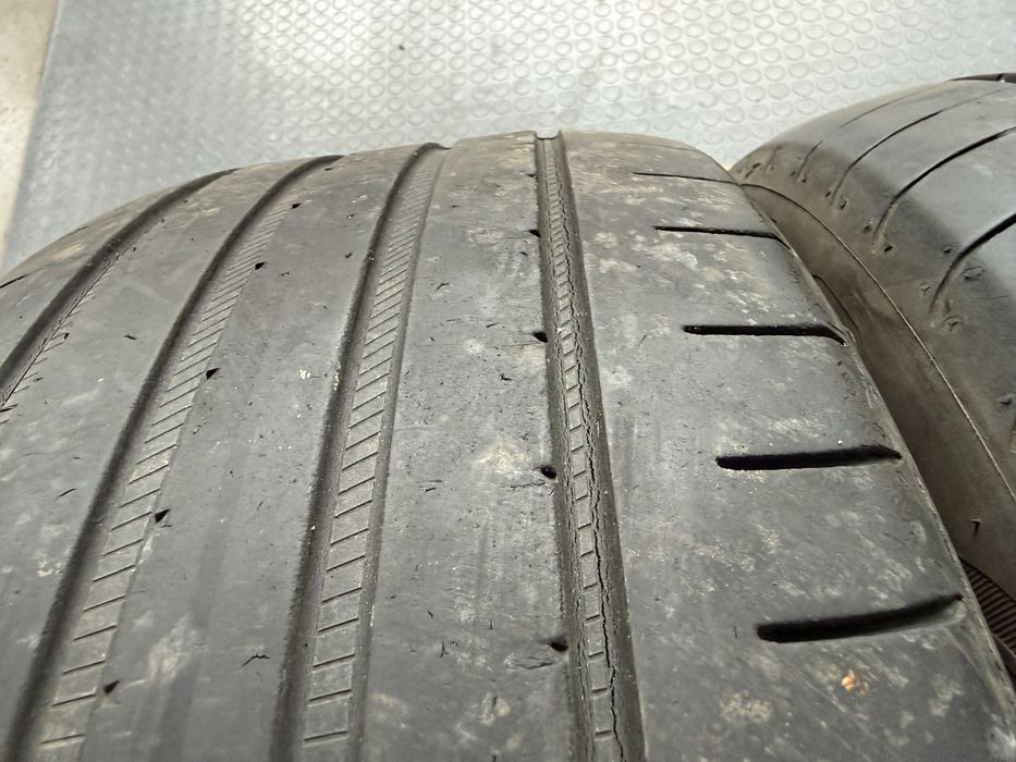 4бр. Летни Рън-Флат Гуми С Борд 225/45R/18 -GOODYEAR- DOT:3419- 4.5мм+4.0мм *100€ за 4бр.*
