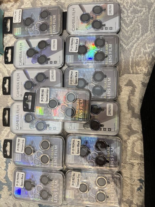 ПРОДАМ ЛИНЗЫ на телефон и на машину зарядку