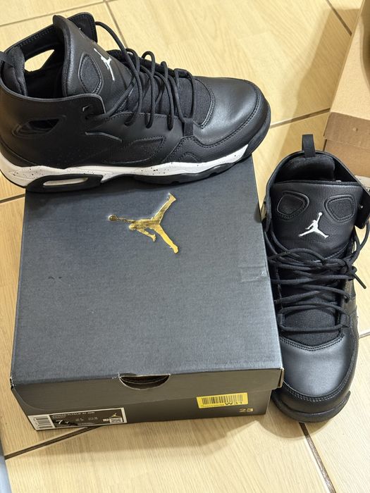 3 perechi pantofi sport pt. baieti