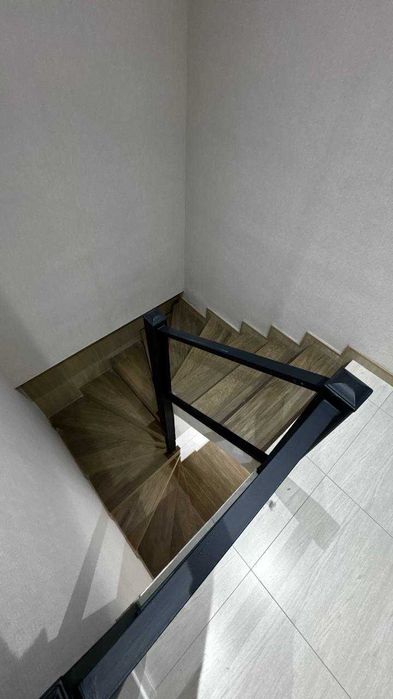 Продается еврокоттедж в центре города!!!