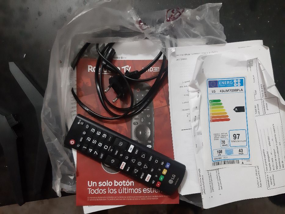 Vand PTR PIESE Tv televizor LG nou nout,diagonala 108 cm nu samsung,nu