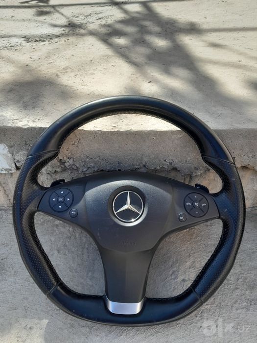 Продаётся 2 руля от мерседеса