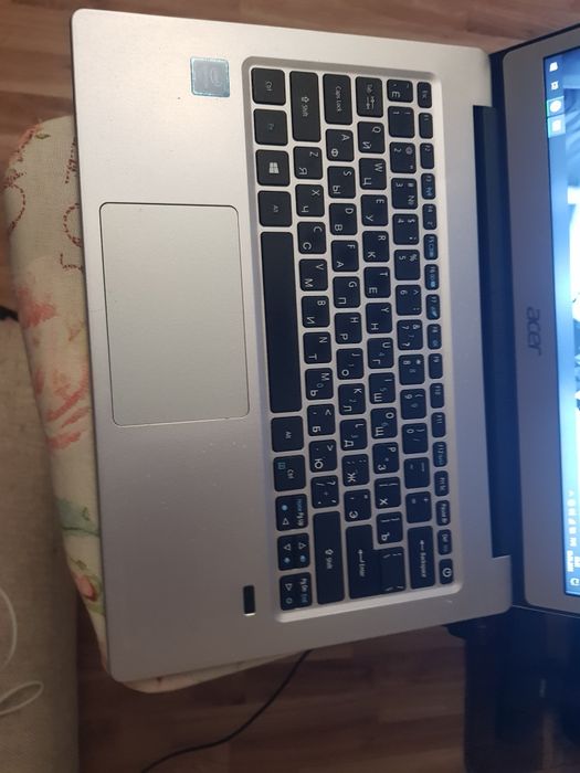 Продам ноутбук acer