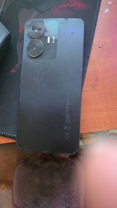 Телефон реалми с55