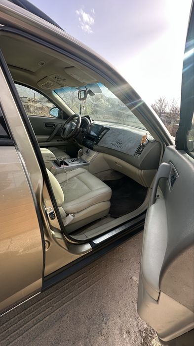 Продам Infiniti fx35 s50 2003год