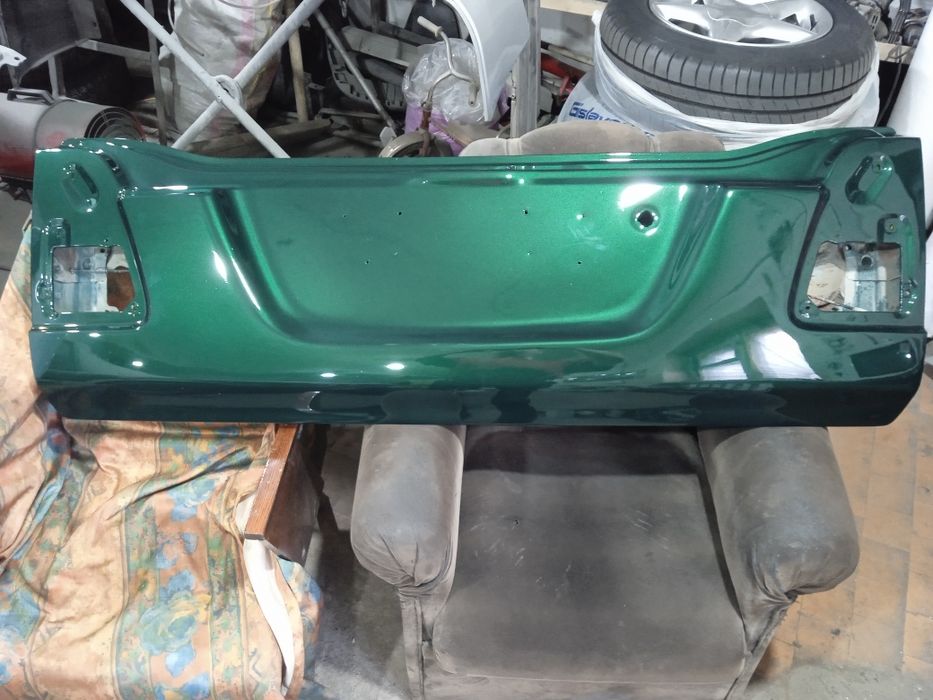 Крышка багажника TLC 100