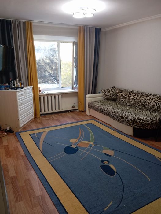 Продам 2 комн общежитие