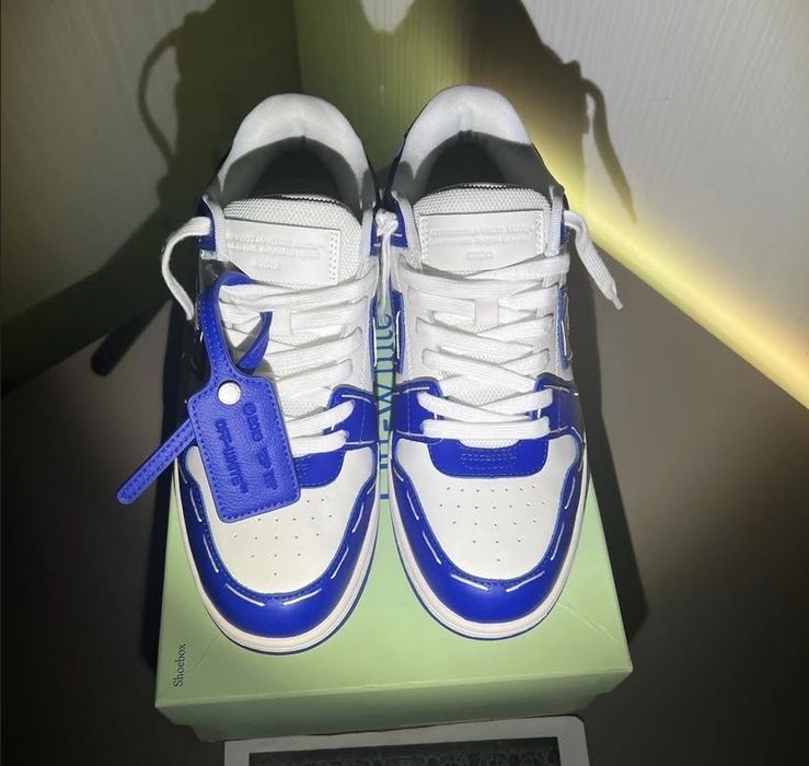 Off white out off office