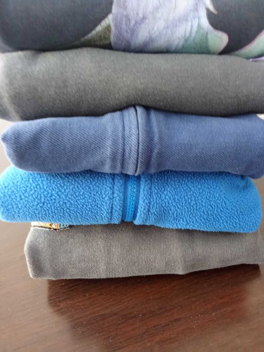 Лот за момче от 5 до 6 г.-10 евро.