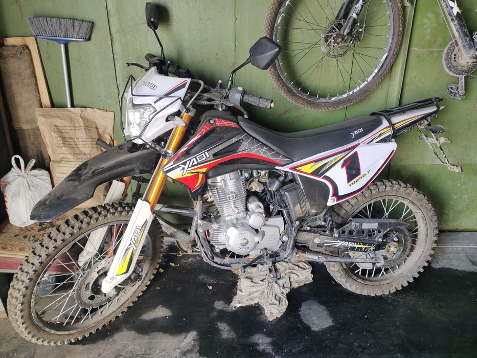 Эндуро 250 кубов