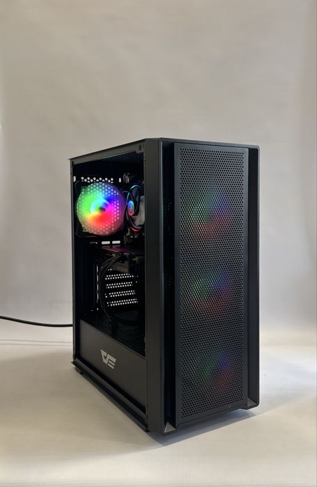 Геймърски компютър AMD Ryzen 5 3600,AMD RX 6600 8GB, 16GB, 256GB SSD