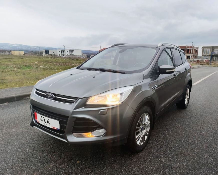 Ford KUGA 2.0 Diesel 163 cp**4x4**Recent Adusa