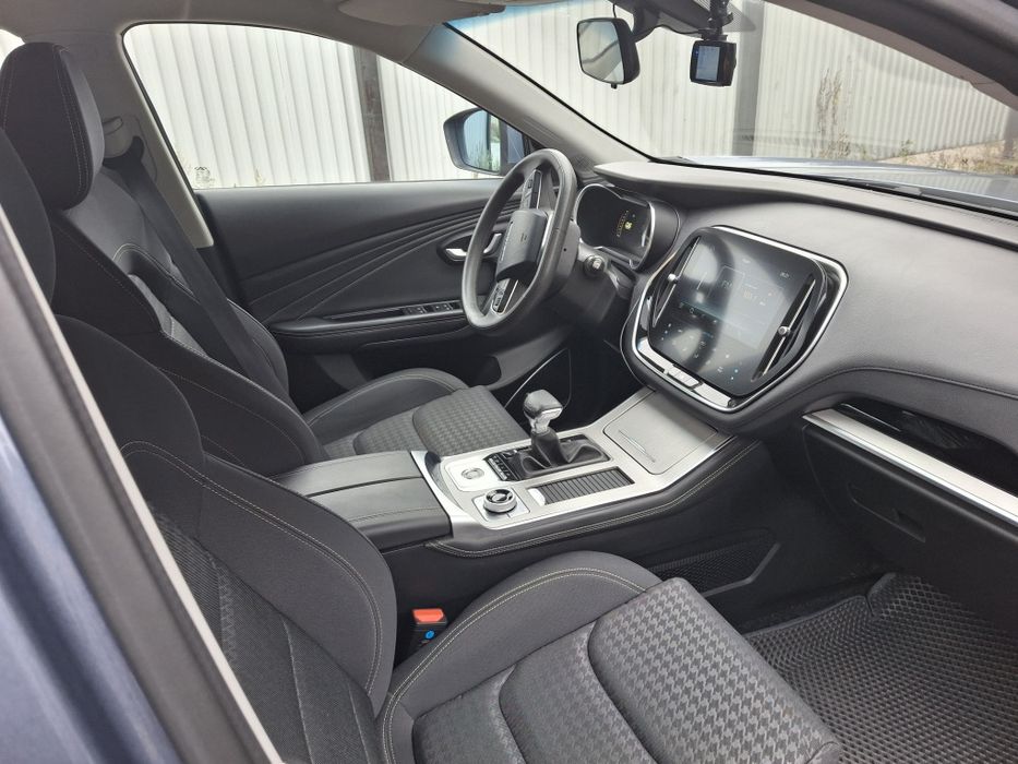 Продам Jetour x70