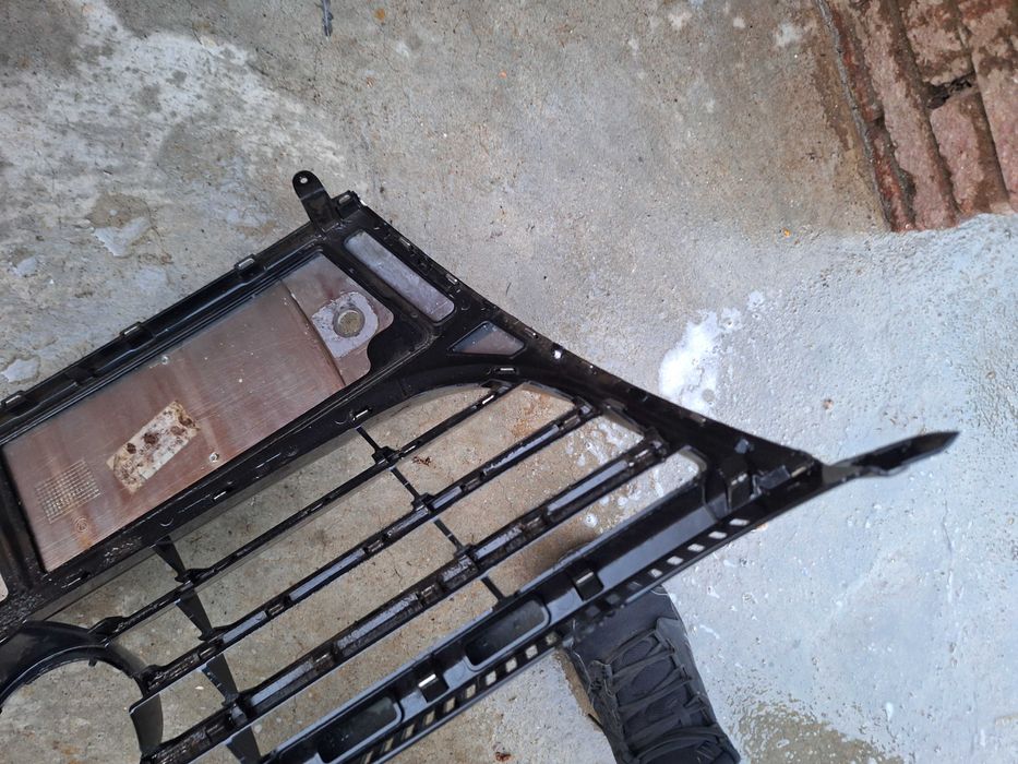 Решетка VW Touran High Line Facelift