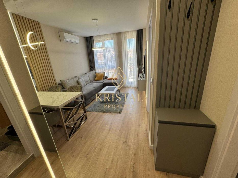 Продава се Двустаен апартамент в к.к. Слънчев бряг - 46 кв.м за 1137 €/кв.м - Снимка #2