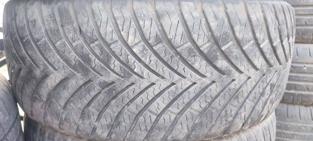 Largo 235_55_R17 shina sotiladi