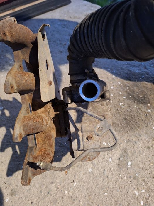 Vând turbo Mitsubishi Pajero