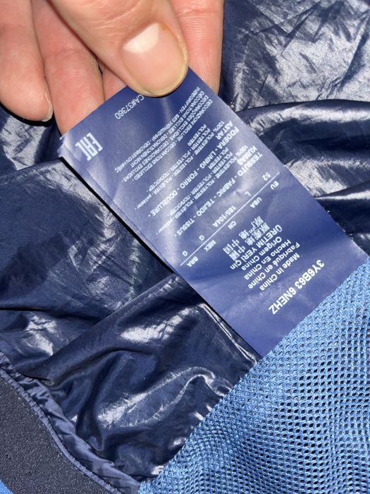 Armani , яке за дъжд