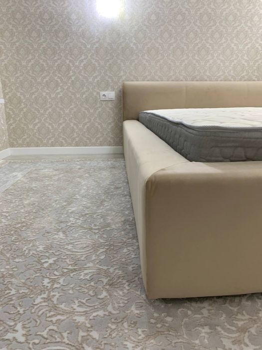 Двухспальные кровати в наличии и под заказ