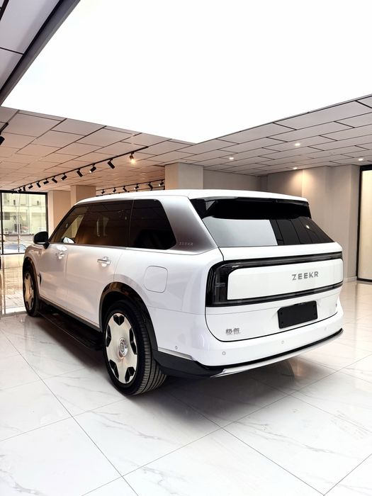 Zeekr 9X Ultra 70kv full