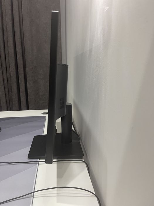 Продам монитор..