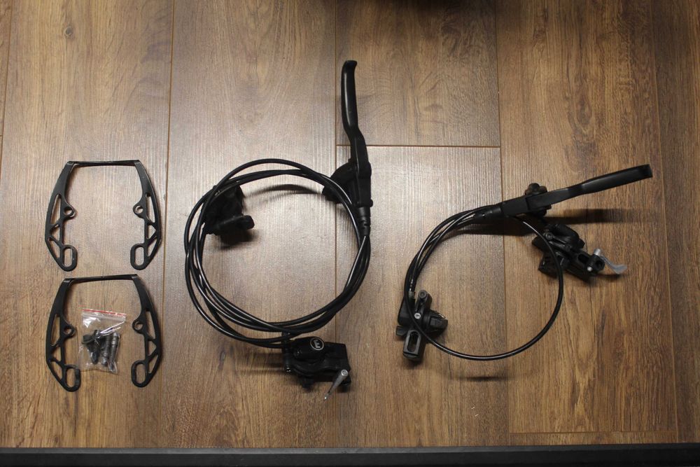 Set manete frane hidraulice Magura pe saboti