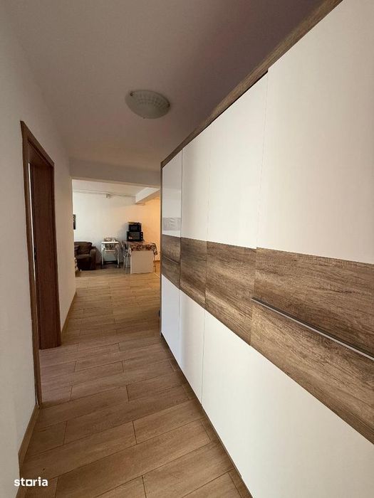 De inchiriat Apartament 3 camere cu teren, zona Cetate Lidl.