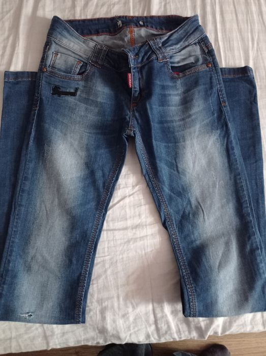 Момичета дънки , панталони