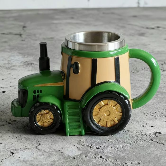 3D Кружка трактор