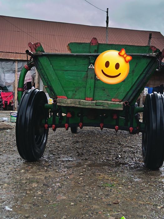 Căruța de vânzare mai multe detalii la telefon 0755949786