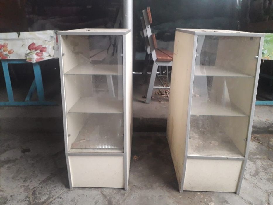 Тумба для магазина