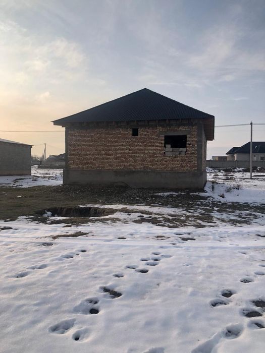 Продам не достройный дом