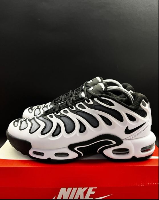 Nike Air Max Plus Drift Panda - 40,41,42,45,46