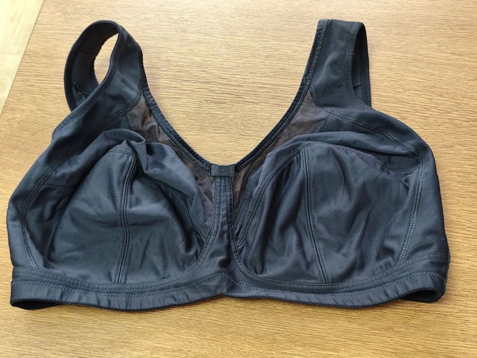 Anita sutien mărimea H95
