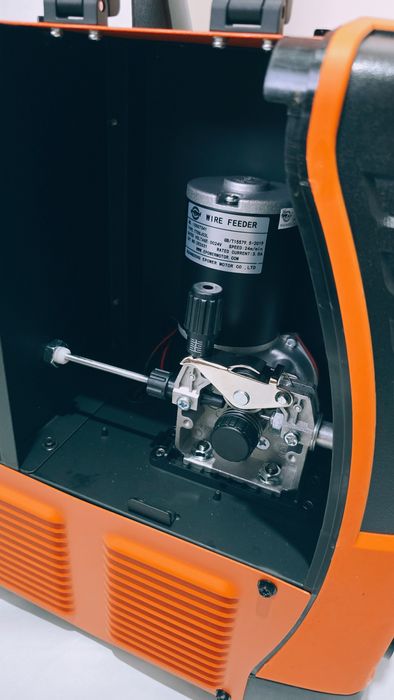 Сварочный полуавтомат Jasic (N214II).