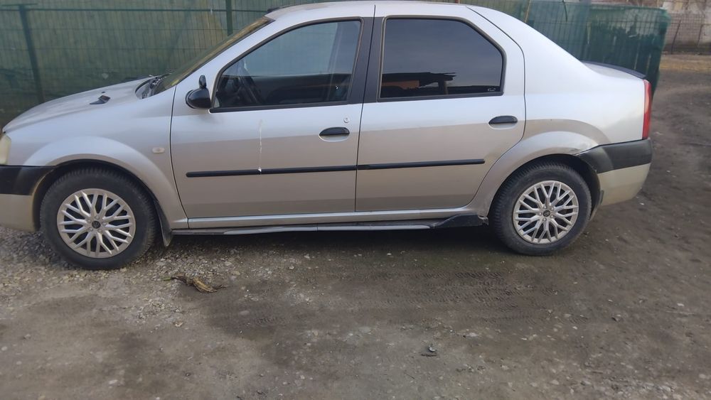 Se vinde Logan perfect funcțional