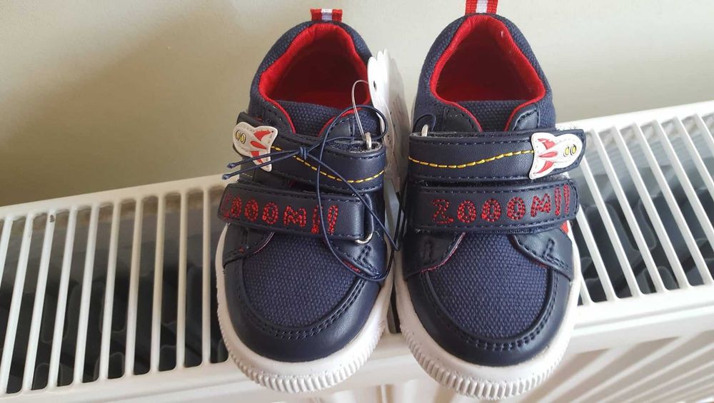 First Walkers by George р-р 19