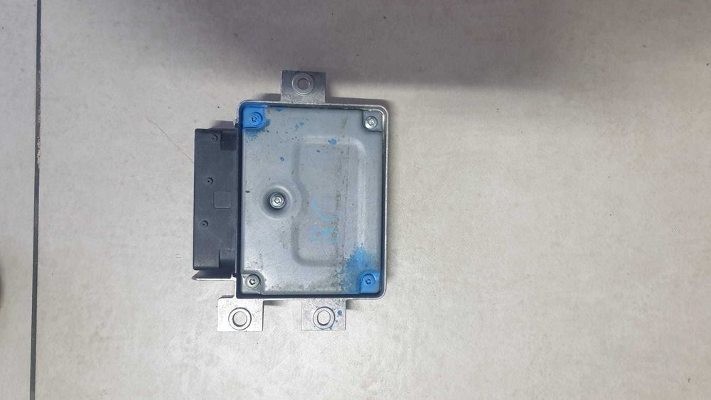 Modul calculator unitate frâna de mâna electrica Passat B6