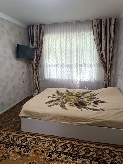 Арендага квадрат Чилонзор 8 Малика гастинса ойлага 350$ хама шаройит б