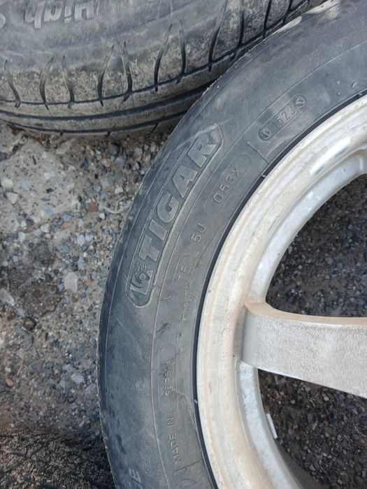 Продам Покрышки 15