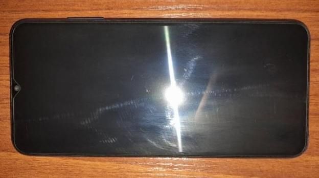 Samsung Galaxy A03s (karobkasi bor, ideal)