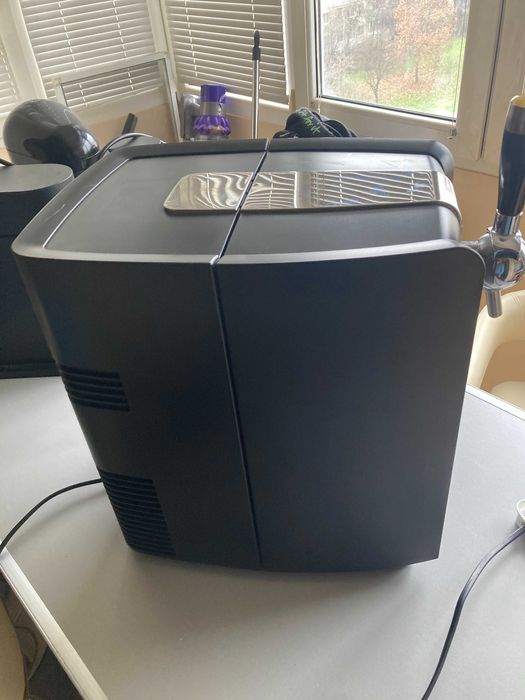 Диспенсър за бира Philips Perfect Draft HD 3620