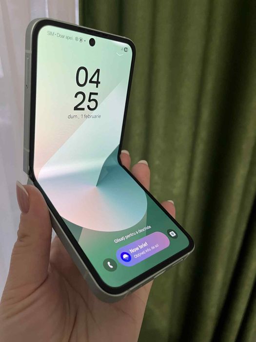 Vand Samsung Z FLIP 6